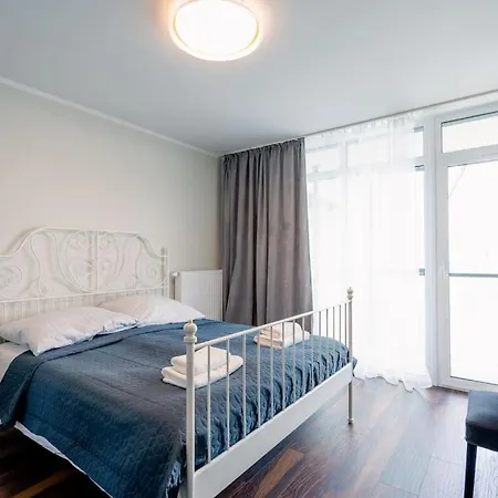 Sky Haven Pomorzany شقة شتشيتسين