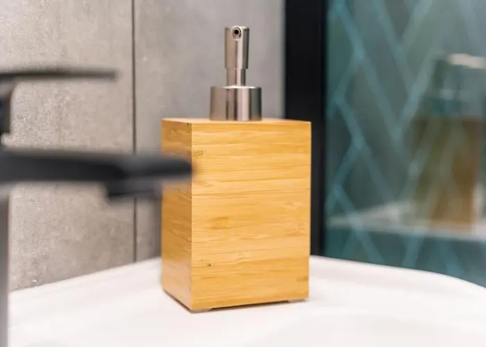 Sky Haven Pomorzany * Στσέτσιν