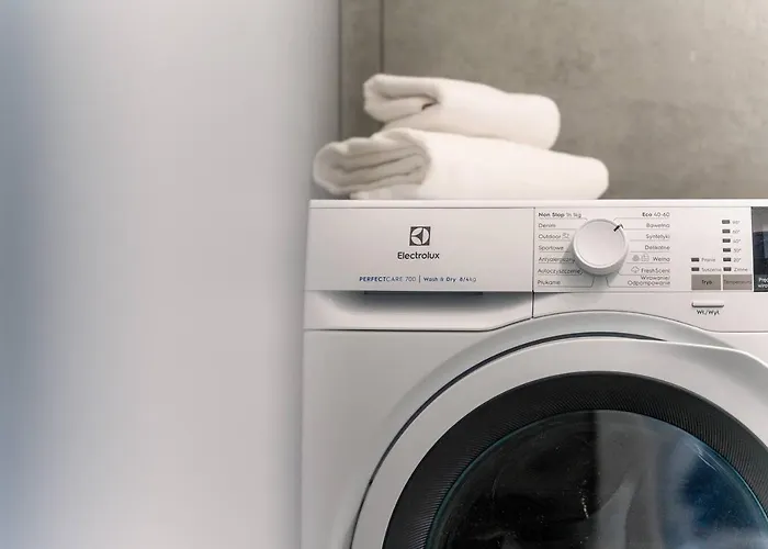 Sky Haven Pomorzany * Στσέτσιν